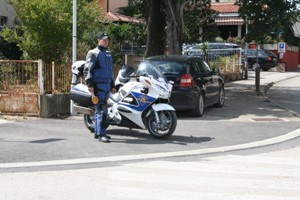 Slika PU_I/vijesti/2017/prometna policija motociklist.JPG
